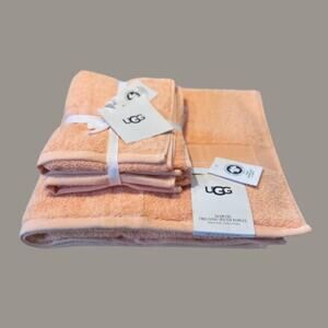 ugg bath towels set - 1 bath + 2 hand towels - new - 100% organic cotton - peach